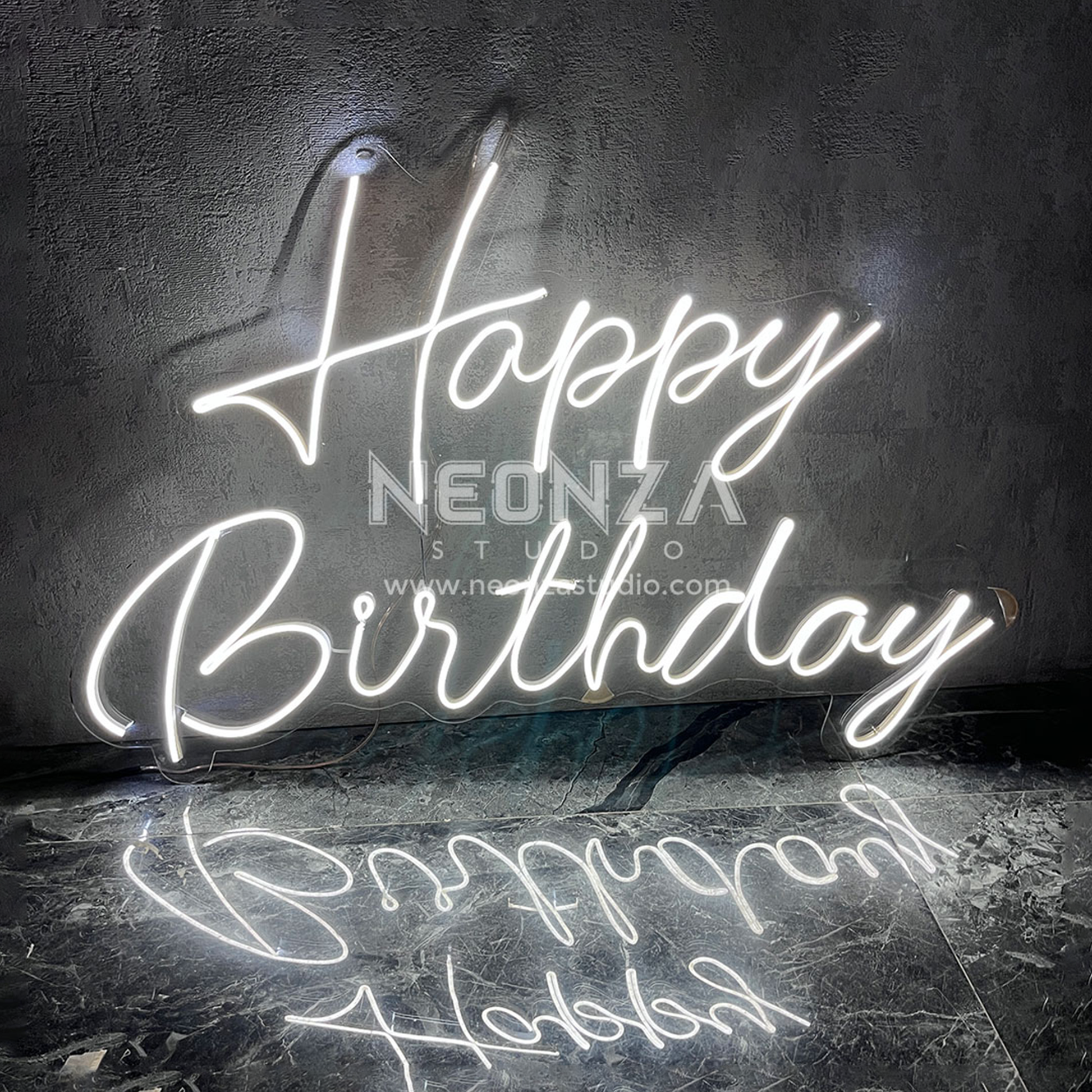 happy-birthday-neon-sign-1